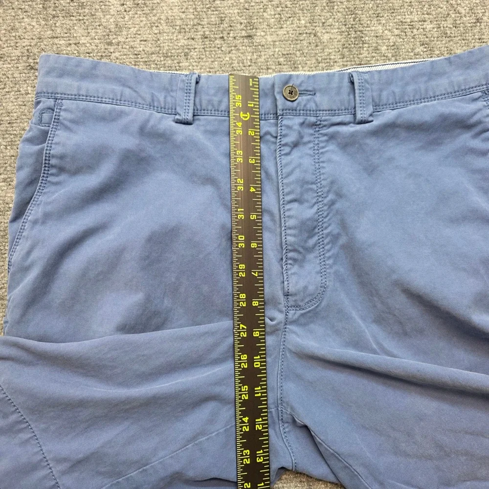Tommy Bahama Boracay Mens Blue Cotton Tencel Blend Chino Shorts Size 33 9 Inseam